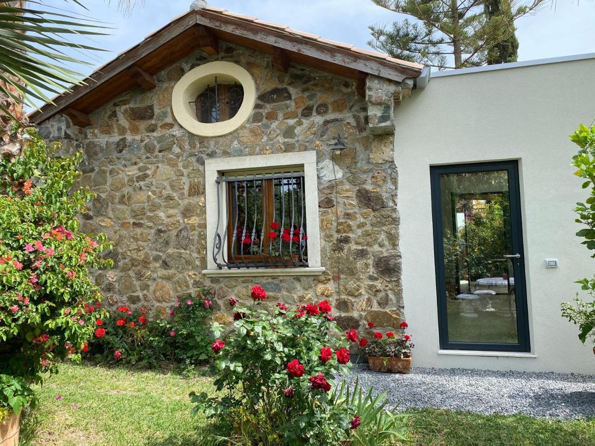 "Giardino Fiorito" Villa Gizzeria Exterior photo